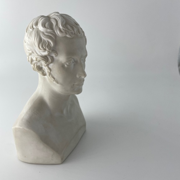 Small plaster bust- academia style - Picture 12 of 12